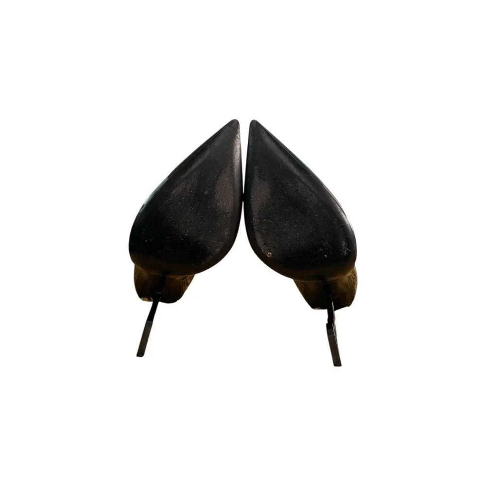 Saint Laurent Women's Black Nero Black Point Toe Vernice‎ Lucido Heels Size 38.5